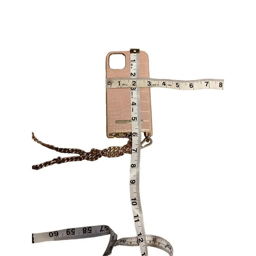 Ideal of Sweden I-a phone case with chain